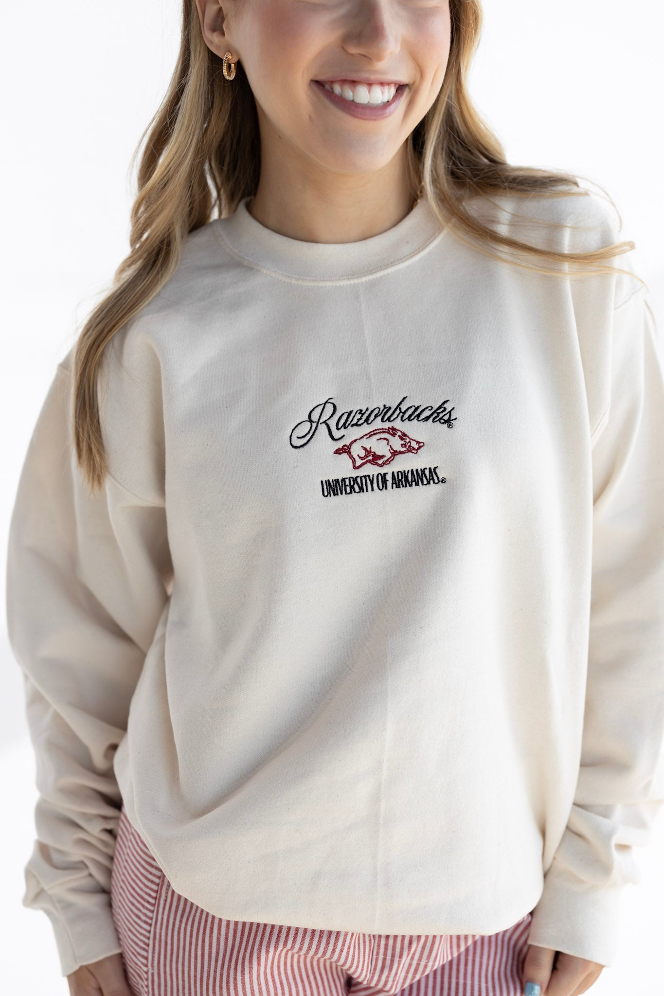 UofA EMBROIDERED SCRIPT SWEATSHIRT